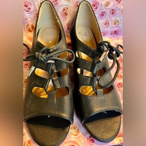 Brand New without Tags Journee Collection Wedge Sandals